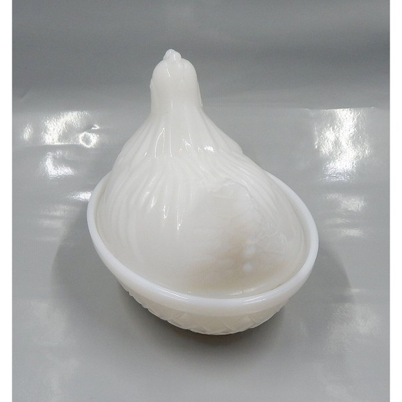 Hazel Atlas Hen on Nest White Translucent Milk Glass Opalescent Candy Dish - Picture 3 of 12
